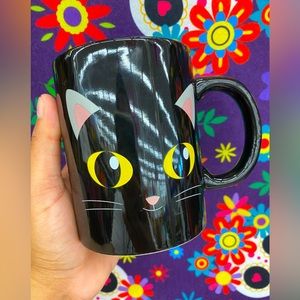 Spooky cat mug